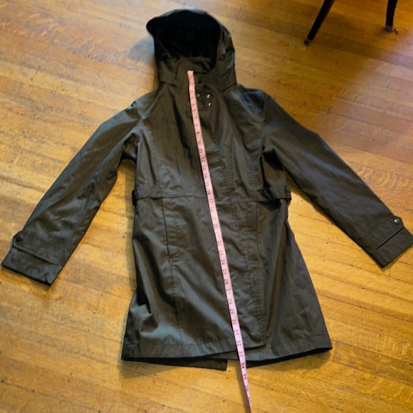 Classic Raincoat/trench - Picture 1 of 9